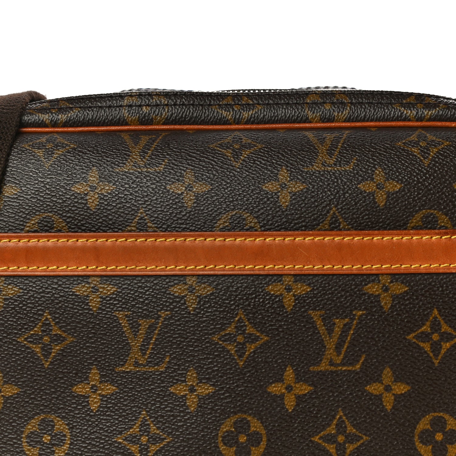 Louis Vuitton Monogram Reporter PM 7 of 15