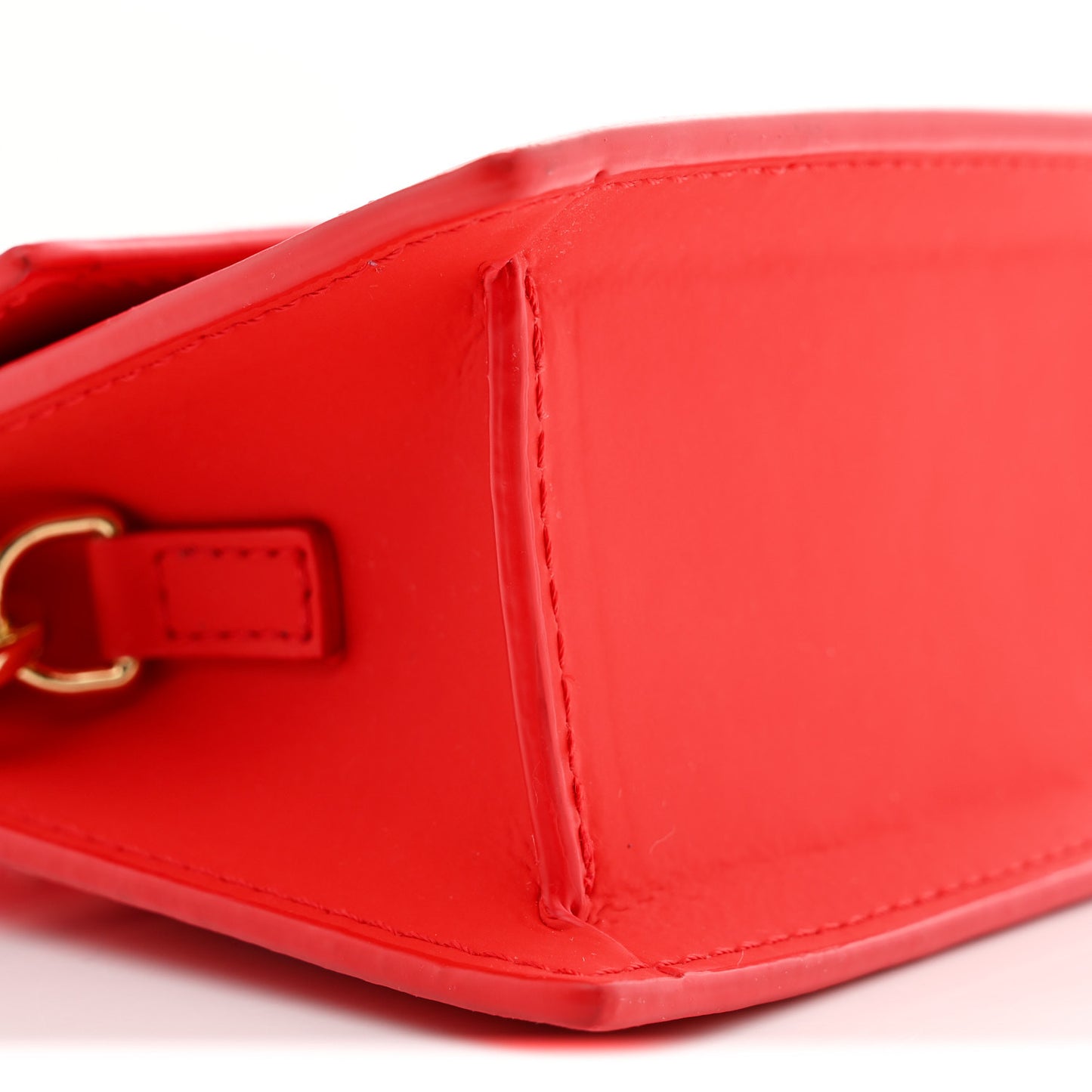 Rubberized Calfskin Le Chiquito Moyen Red