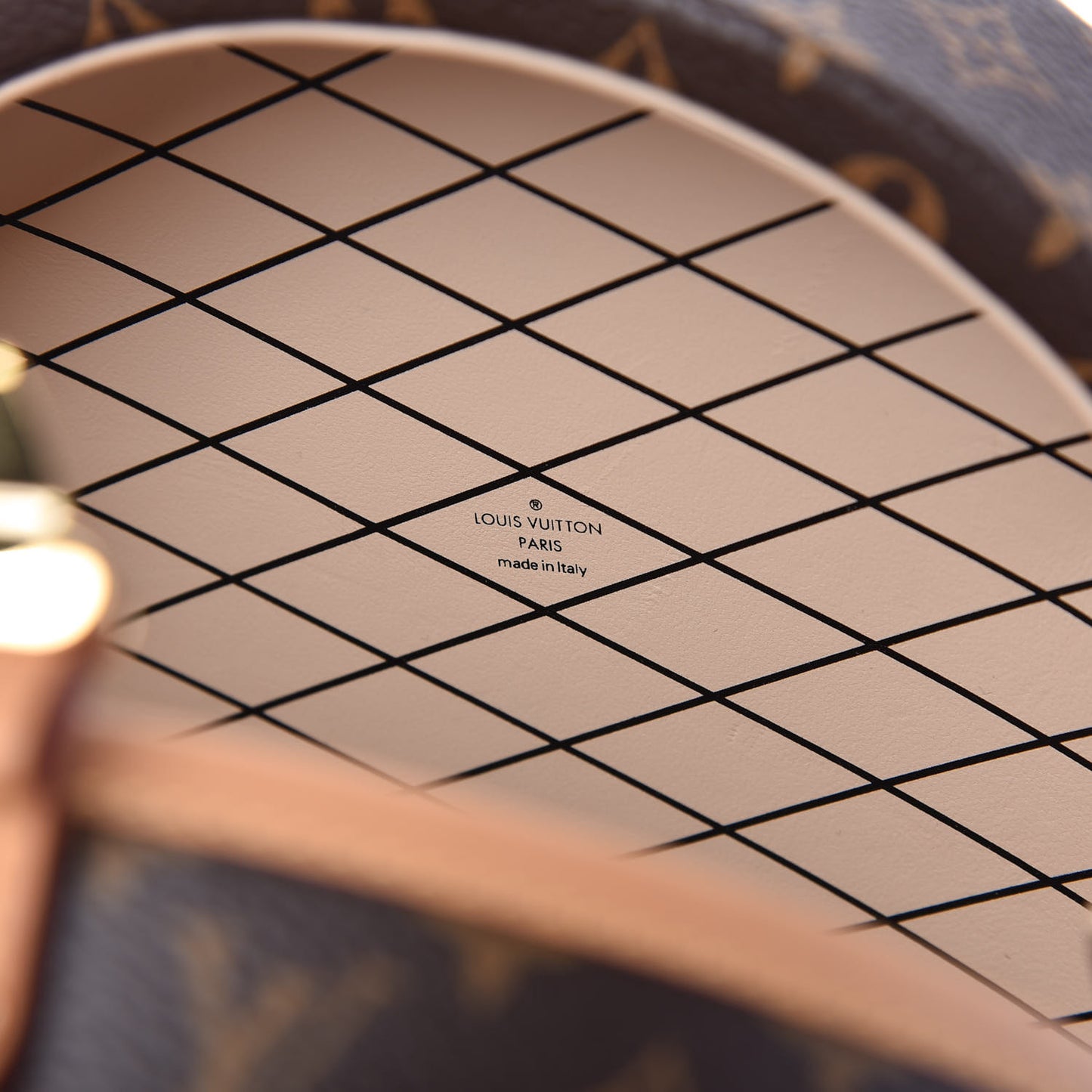 Monogram Petite Boite Chapeau