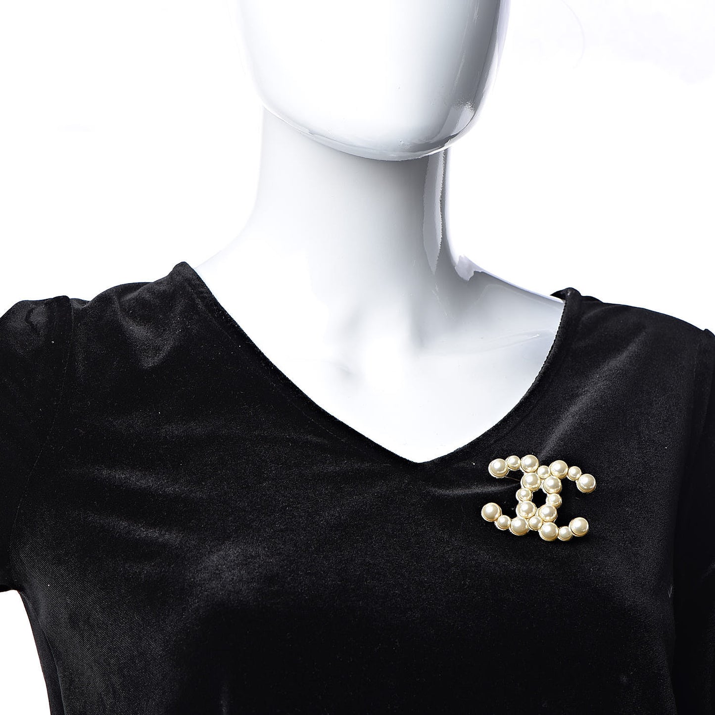 Pearl CC Brooch Light Gold