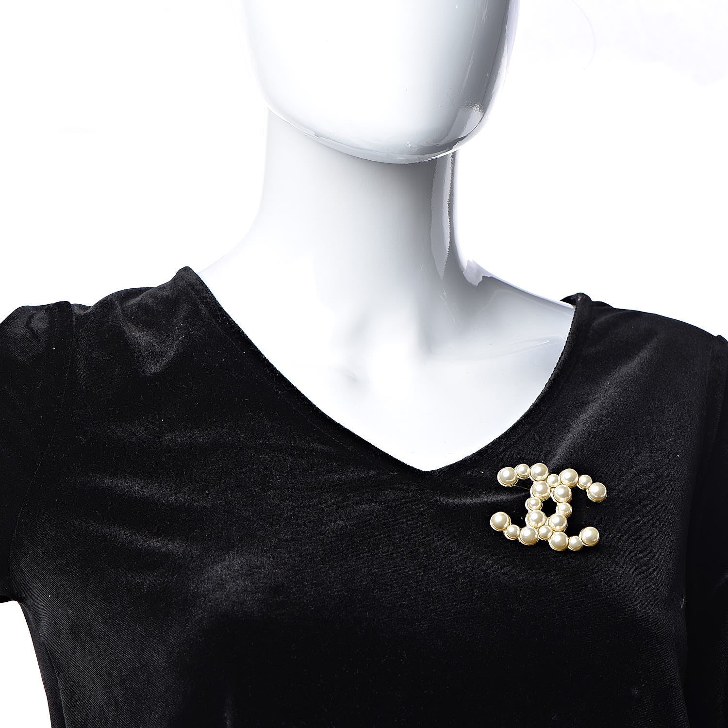 Chanel Pearl CC Brooch Light Gold 2 of 5