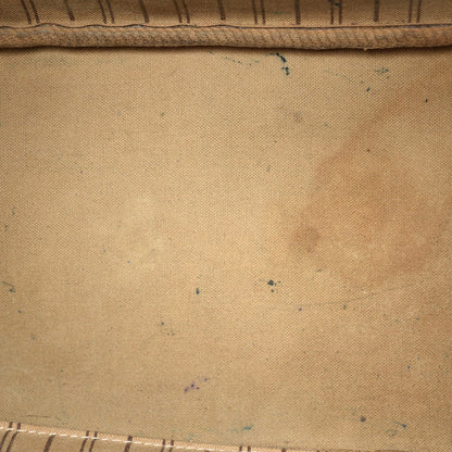 Louis Vuitton Monogram Neverfull MM 13 of 27