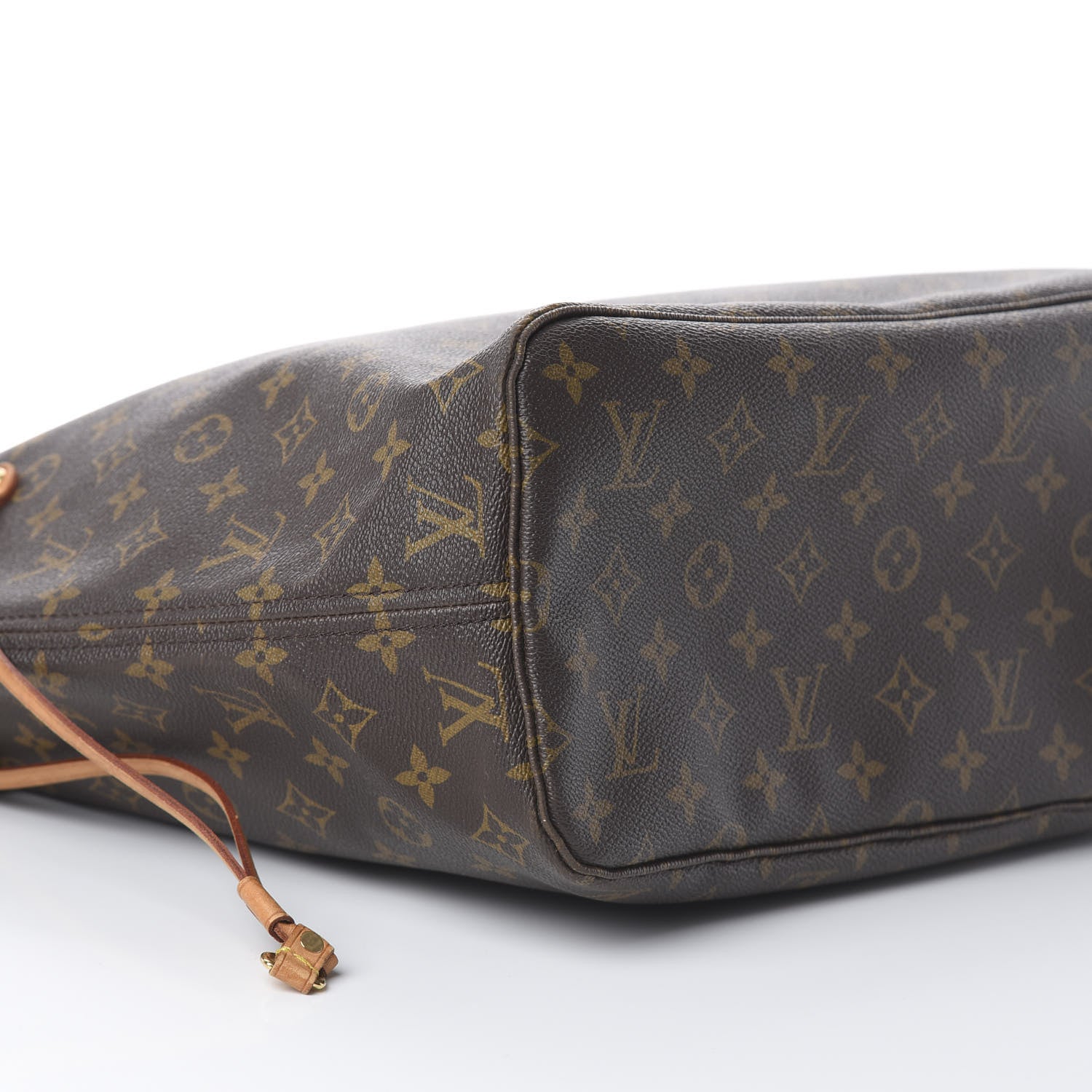 Louis Vuitton Monogram Neverfull MM 8 of 9