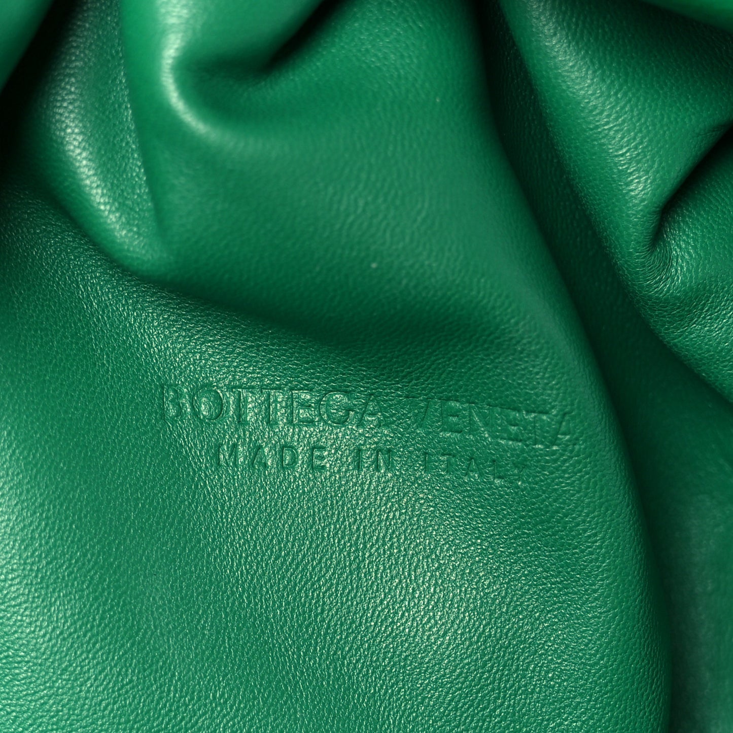 Nappa Maxi Intrecciato The Pouch Oversized Clutch Racing Green