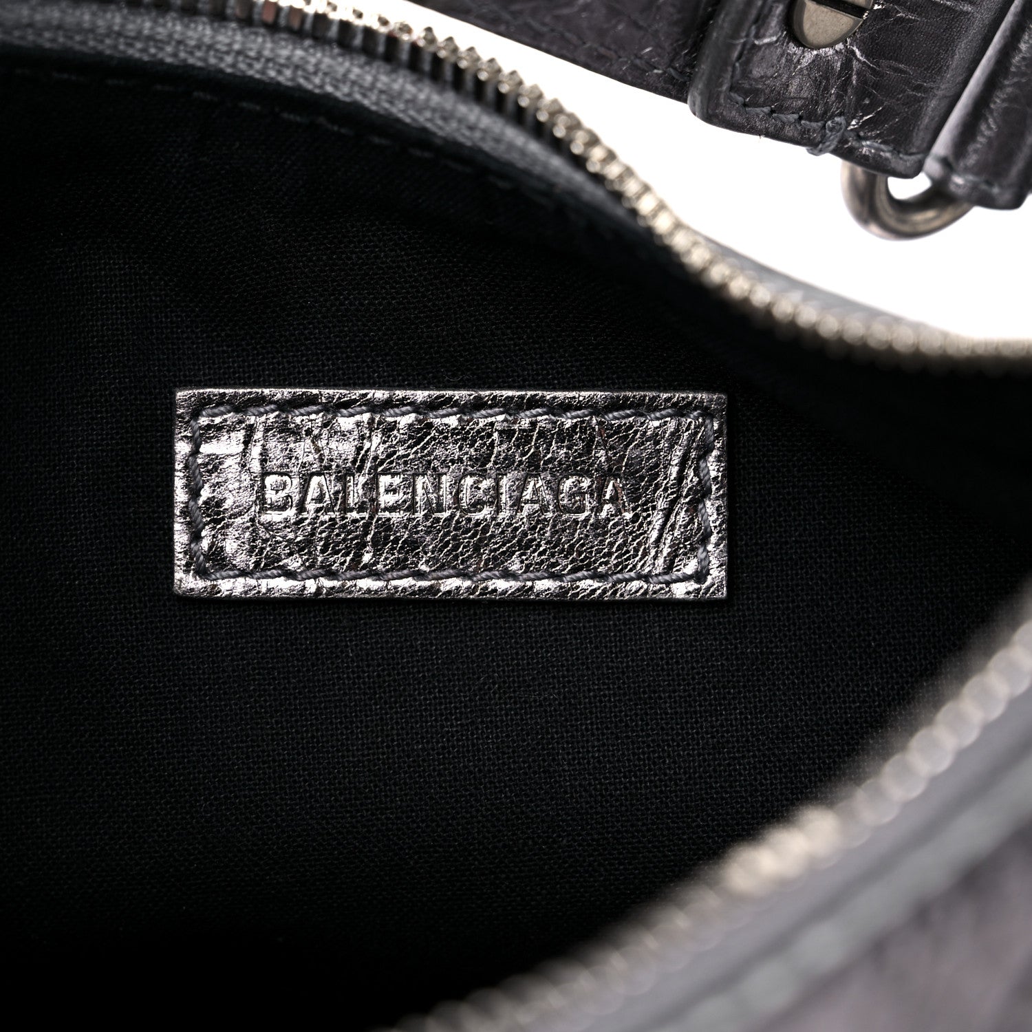 Balenciaga Metallic Agneau Arena Le Cagole Shoulder Bag XS Silver 7 of 11