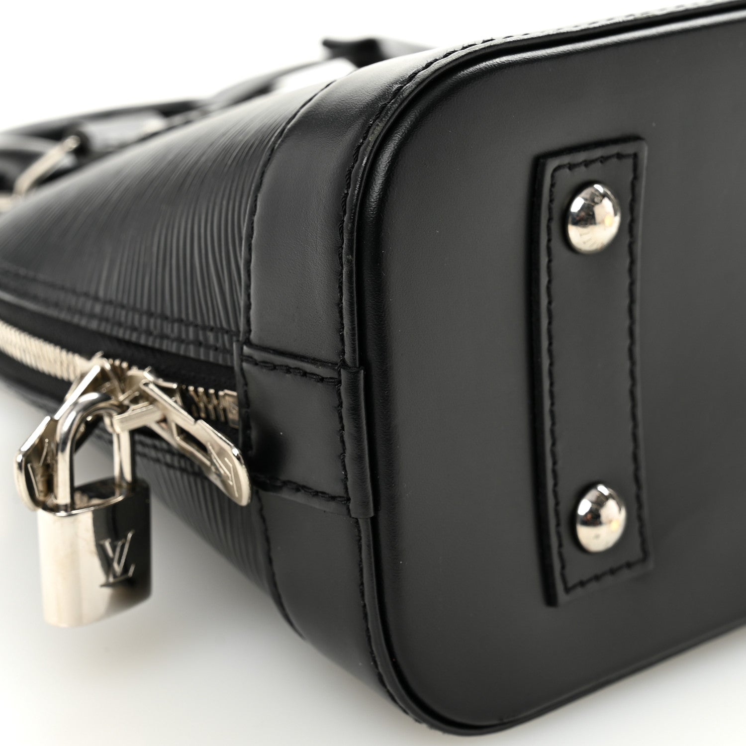 Louis Vuitton Epi Alma BB Black 8 of 9