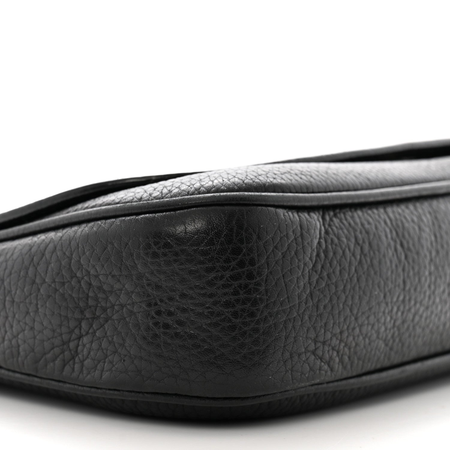 Gucci Pebbled Calfskin Medium Soho Flap Crossbody Black 9 of 14