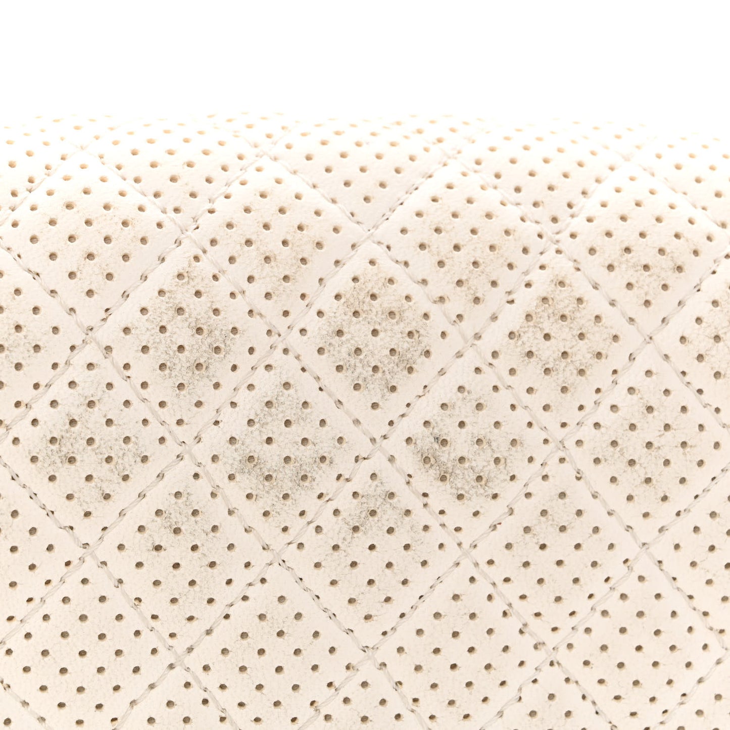 Lambskin Perforated Medium Boy Flap White