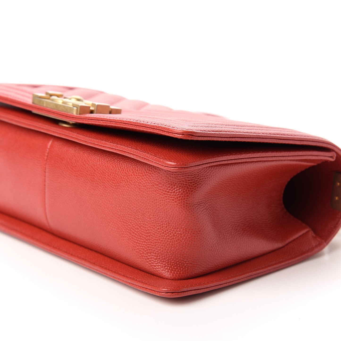 Caviar Chevron Quilted Medium Boy Flap Red