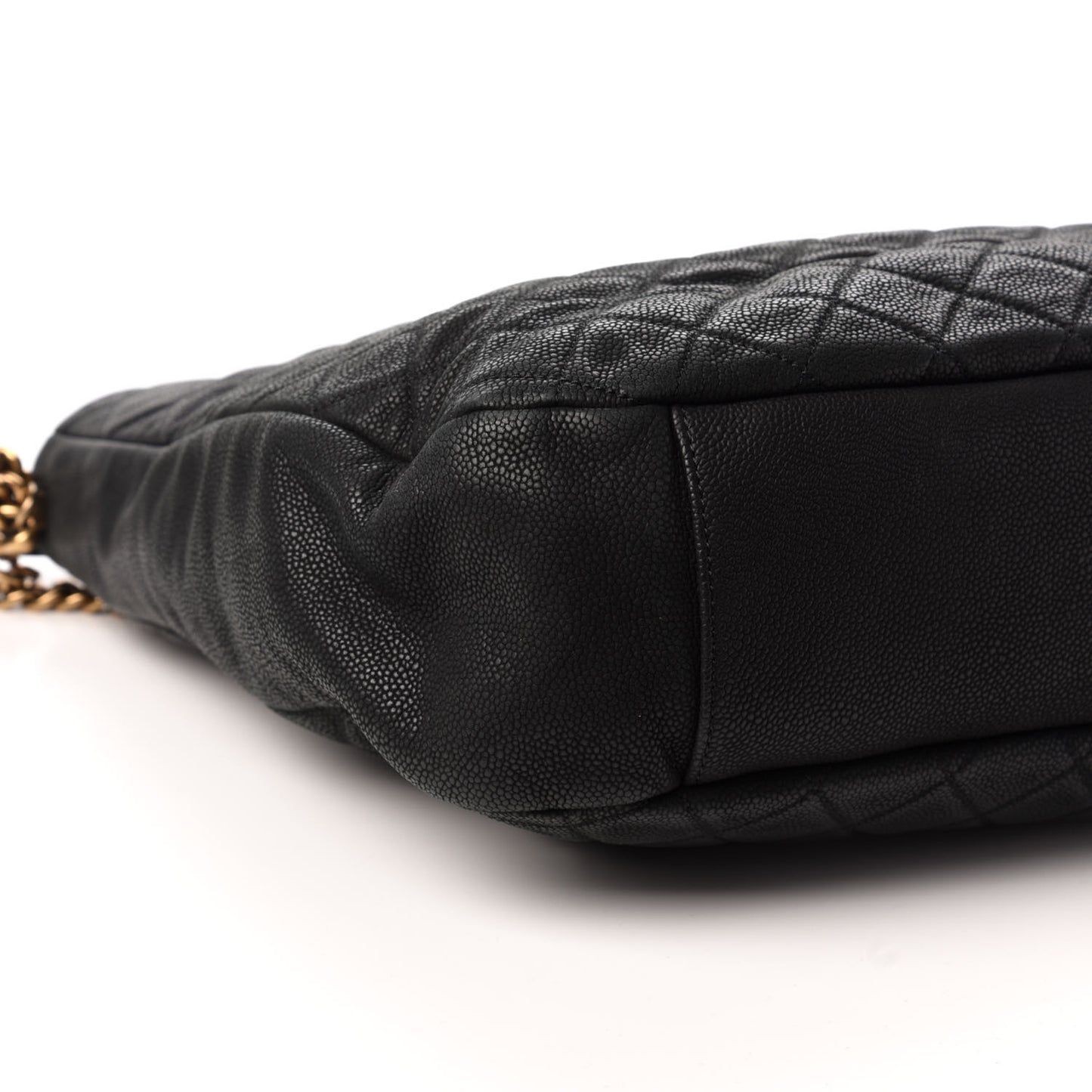 Iridescent Caviar Quilted Country Chic Hobo Black
