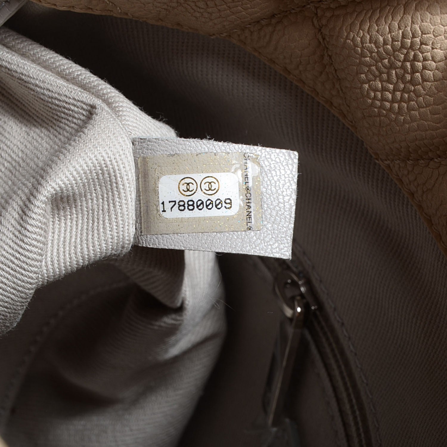 Chanel Caviar Easy Zip Tote Beige Clair 7 of 7