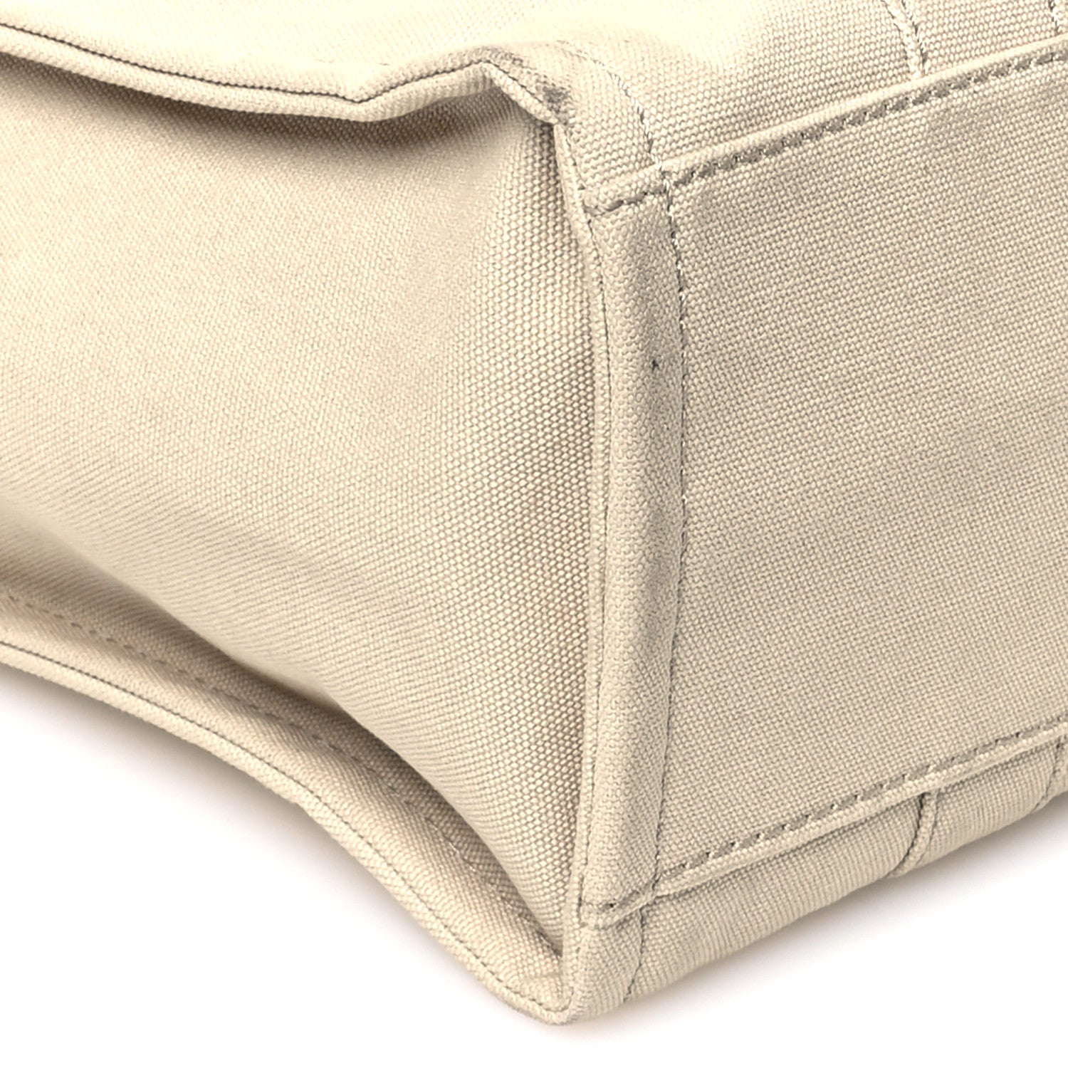 Marc Jacobs Cotton Canvas Medium The Traveler Tote Bag Beige 10 of 11