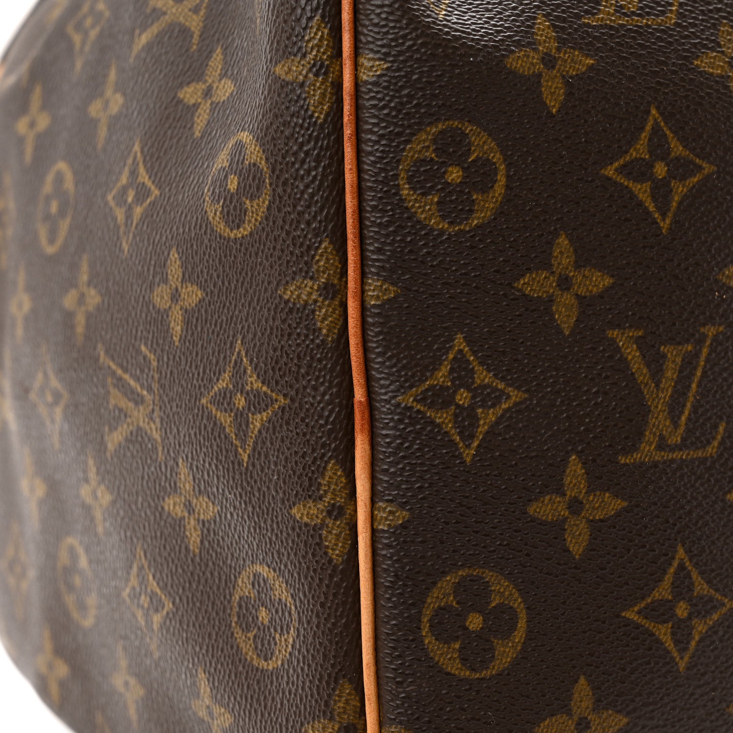 Louis Vuitton Monogram Keepall 50 19 of 19