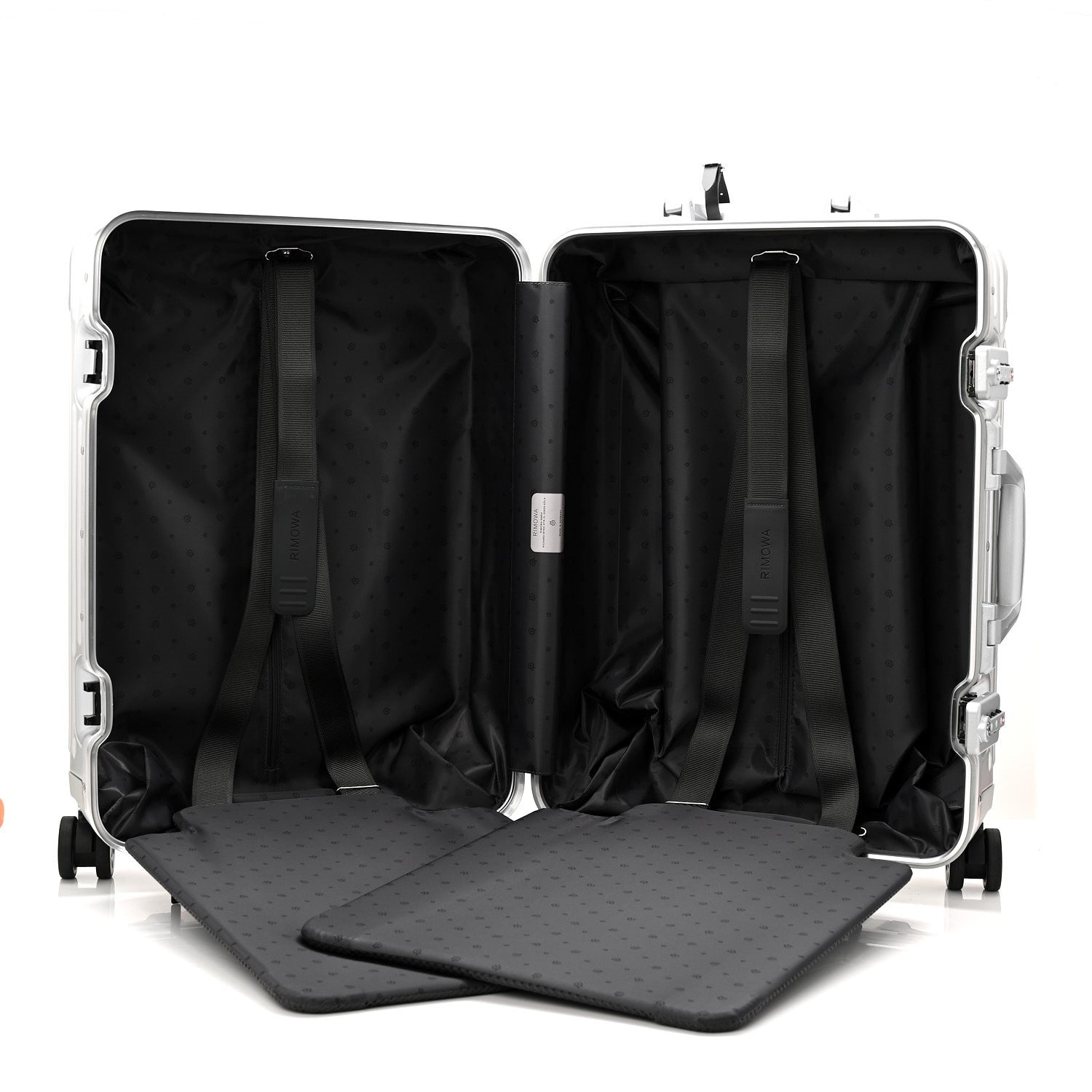 Rimowa Aluminum Original Cabin Silver 5 of 9
