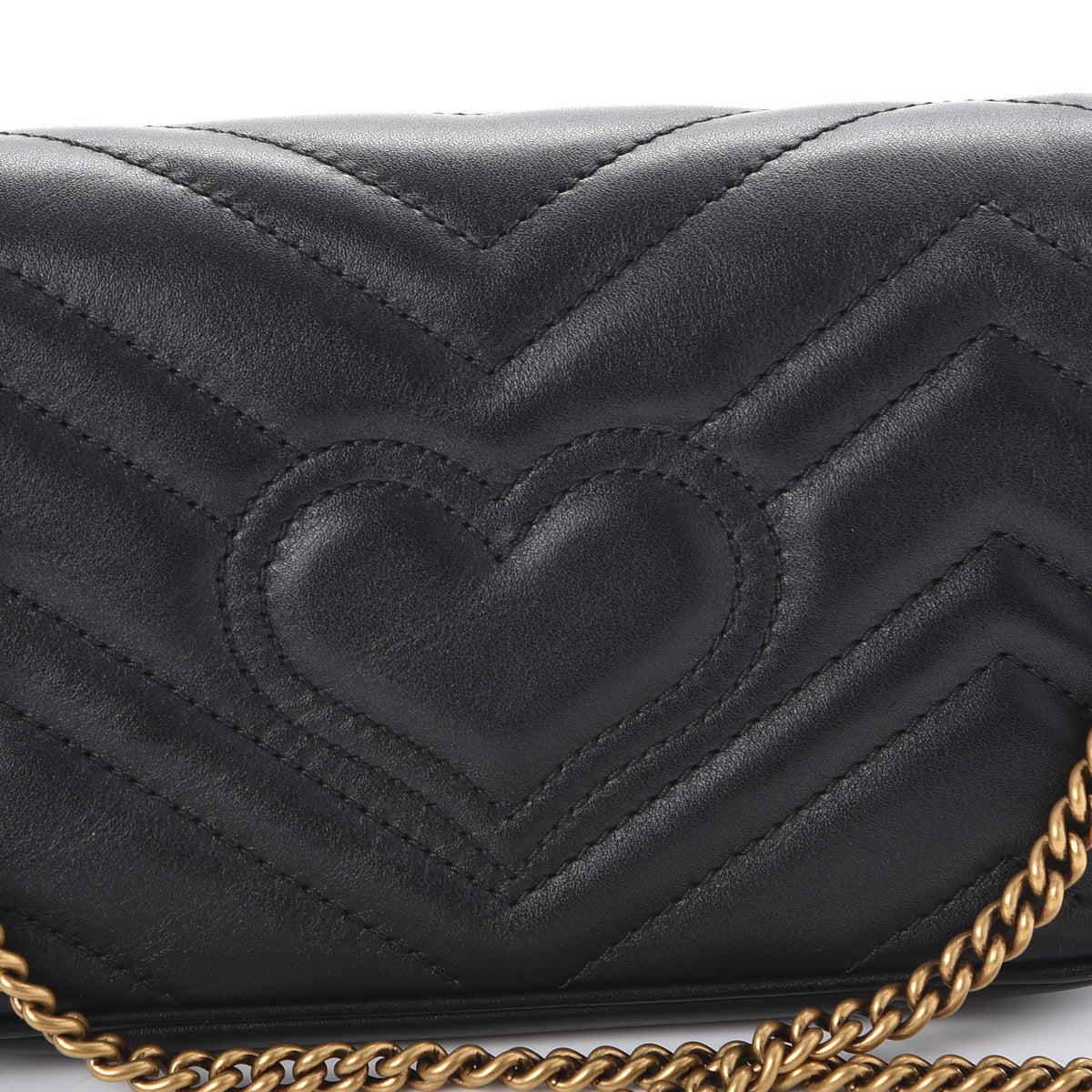 Calfskin Matelasse Super Mini GG Marmont Shoulder Bag Black