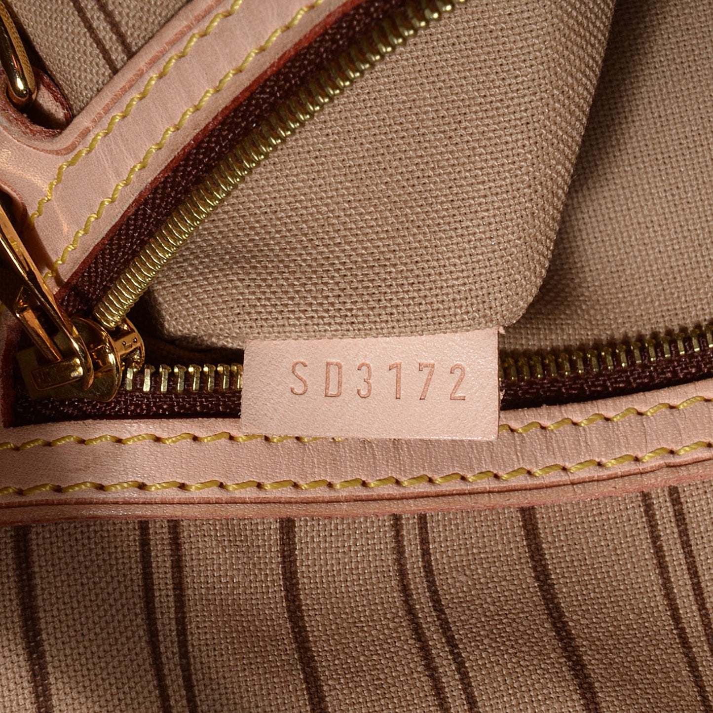 Monogram Delightful MM