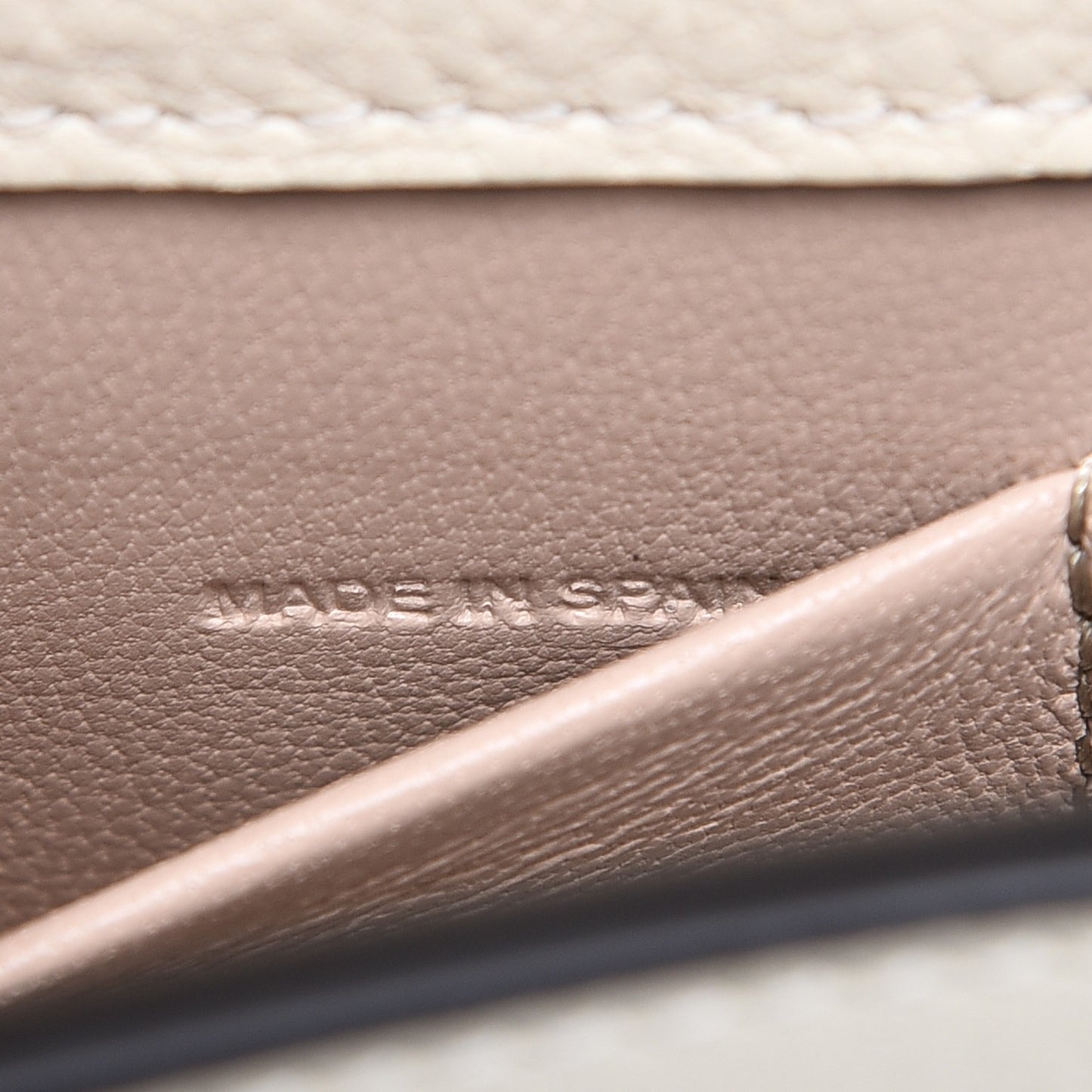 Calfskin Small Nile Bracelet Minaudiere Bag Off White