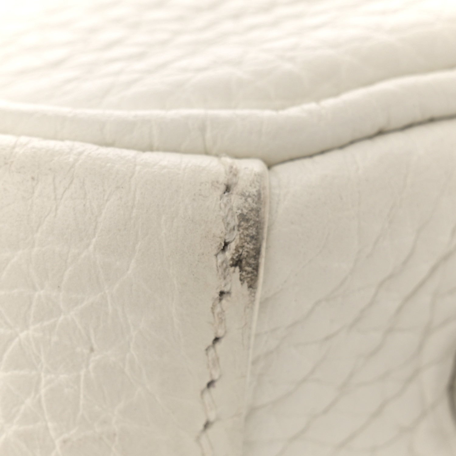 Hermes Taurillon Clemence Lindy 26 White 13 of 14