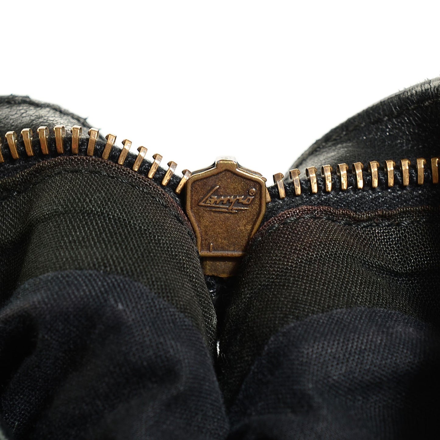 Chevre Classic Hardware First Black