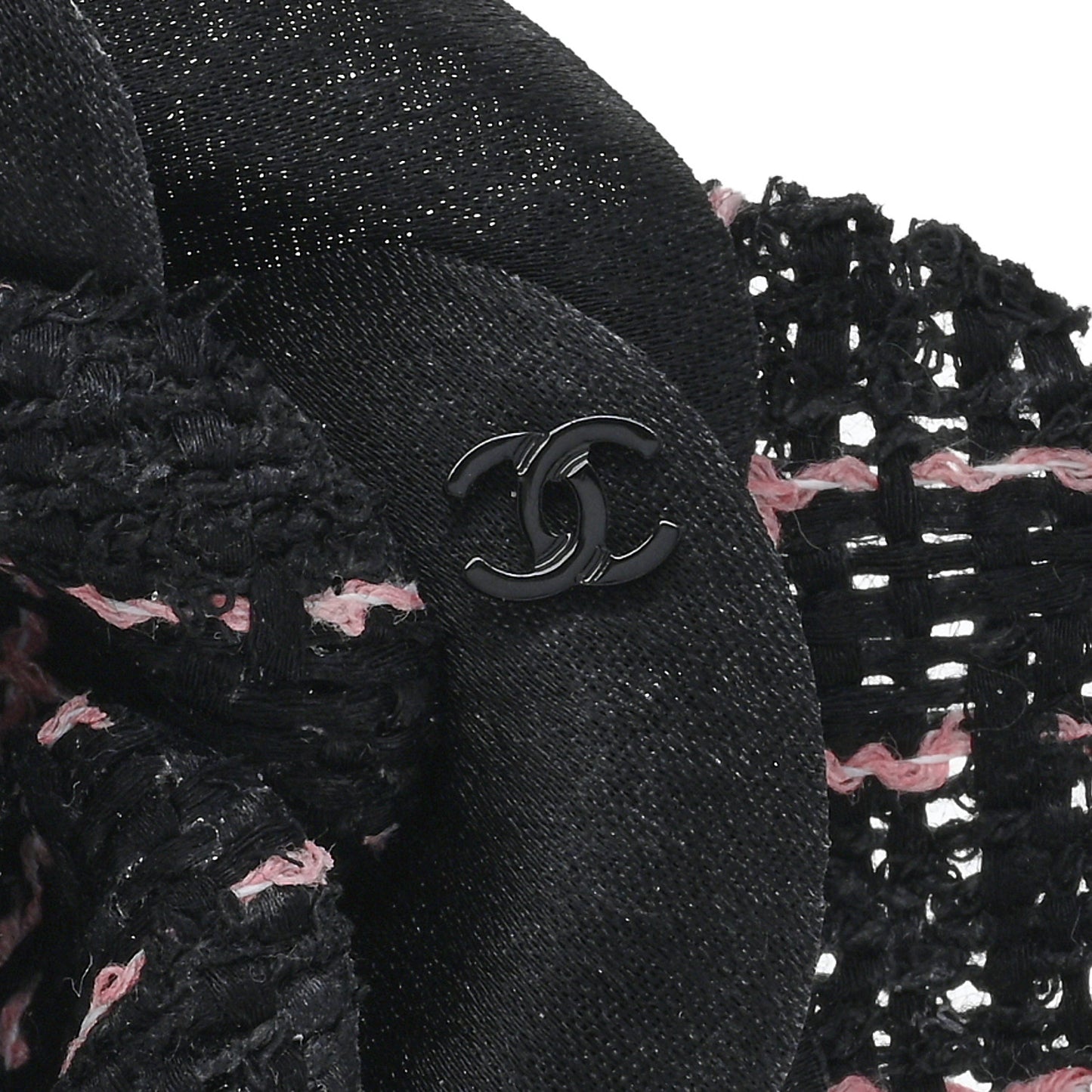 Tweed Camellia Pin Brooch Black Pink
