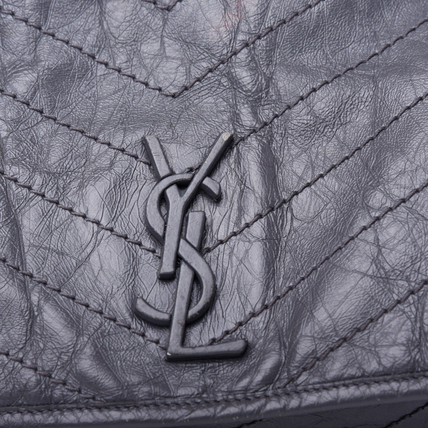 Saint Laurent Crinkled Calfskin Matelasse Monogram Large Niki Chain Satchel Storm 10 of 10
