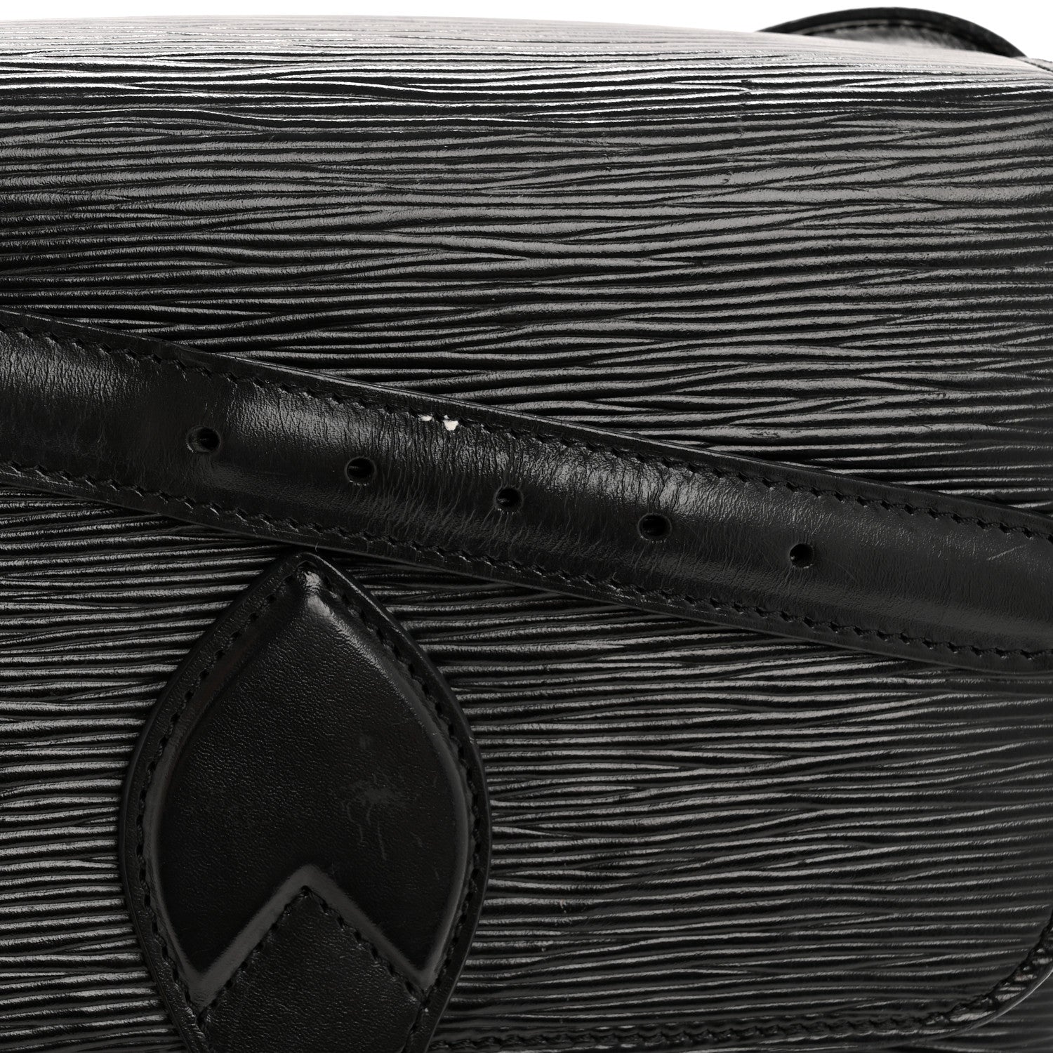 Louis Vuitton Epi Cartouchiere 22 Black 13 of 14