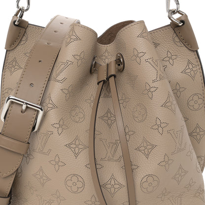 Louis Vuitton Mahina Muria Galet 7 of 9