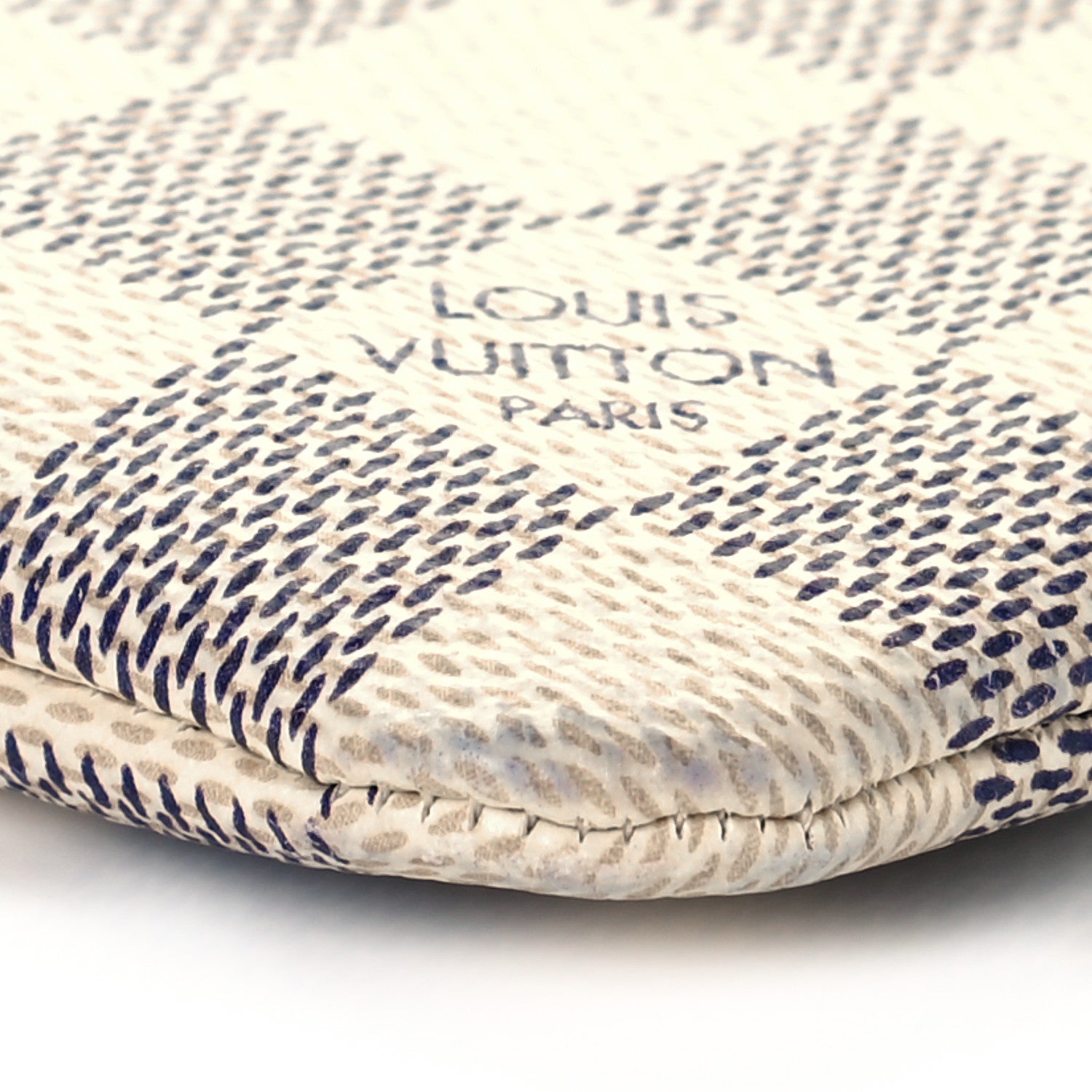 Louis Vuitton Damier Azur Key Pouch 9 of 10