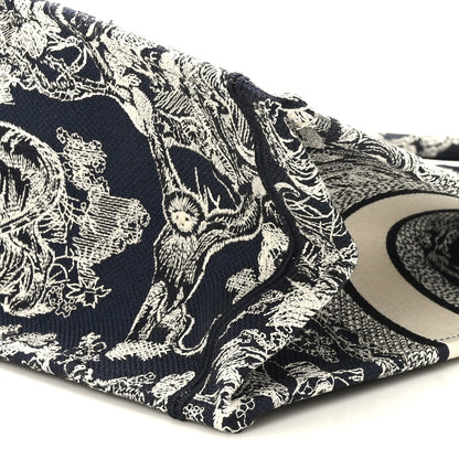 Christian Dior Canvas Embroidered Medium Toile De Jouy Reverse Book Tote Blue 9 of 9