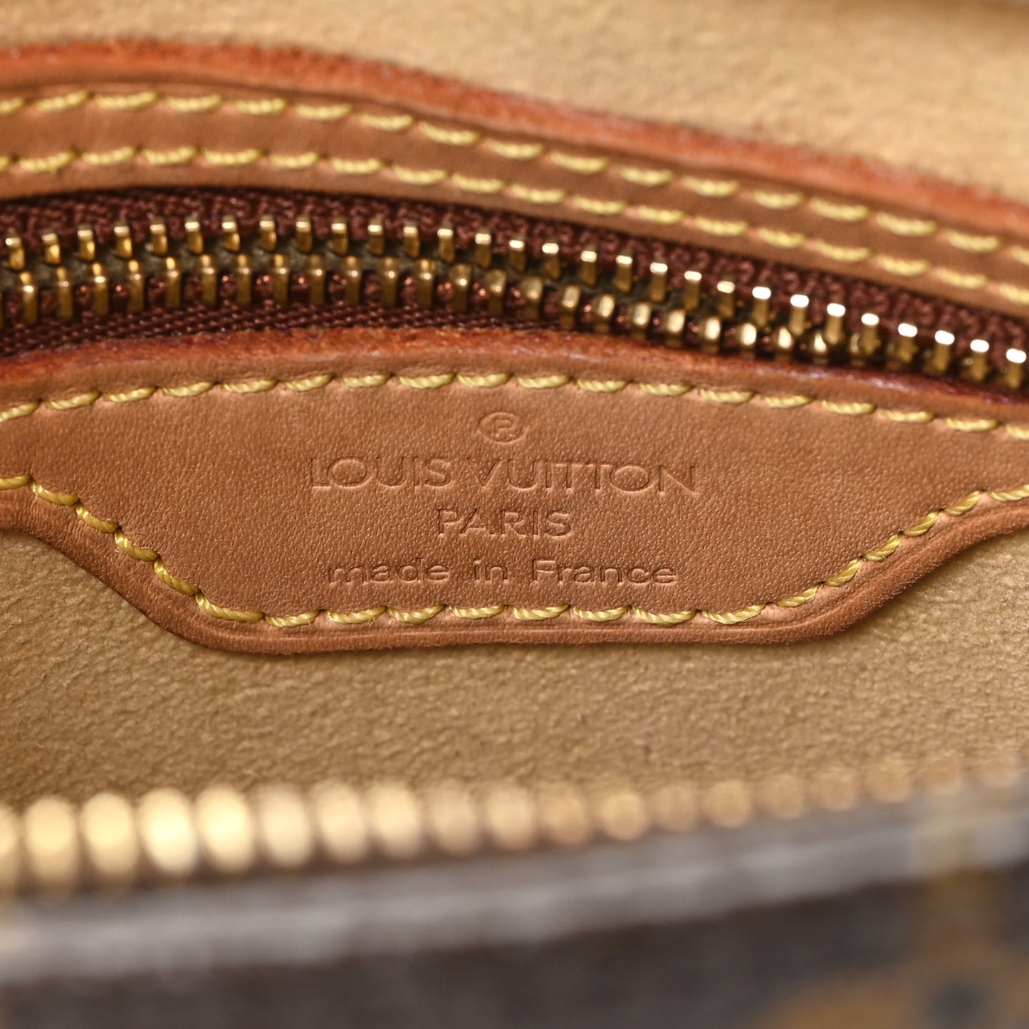 Monogram Looping MM