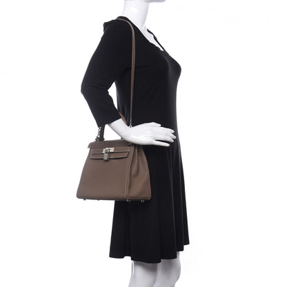 Hermes Togo Kelly Retourne 28 Etoupe 2 of 12