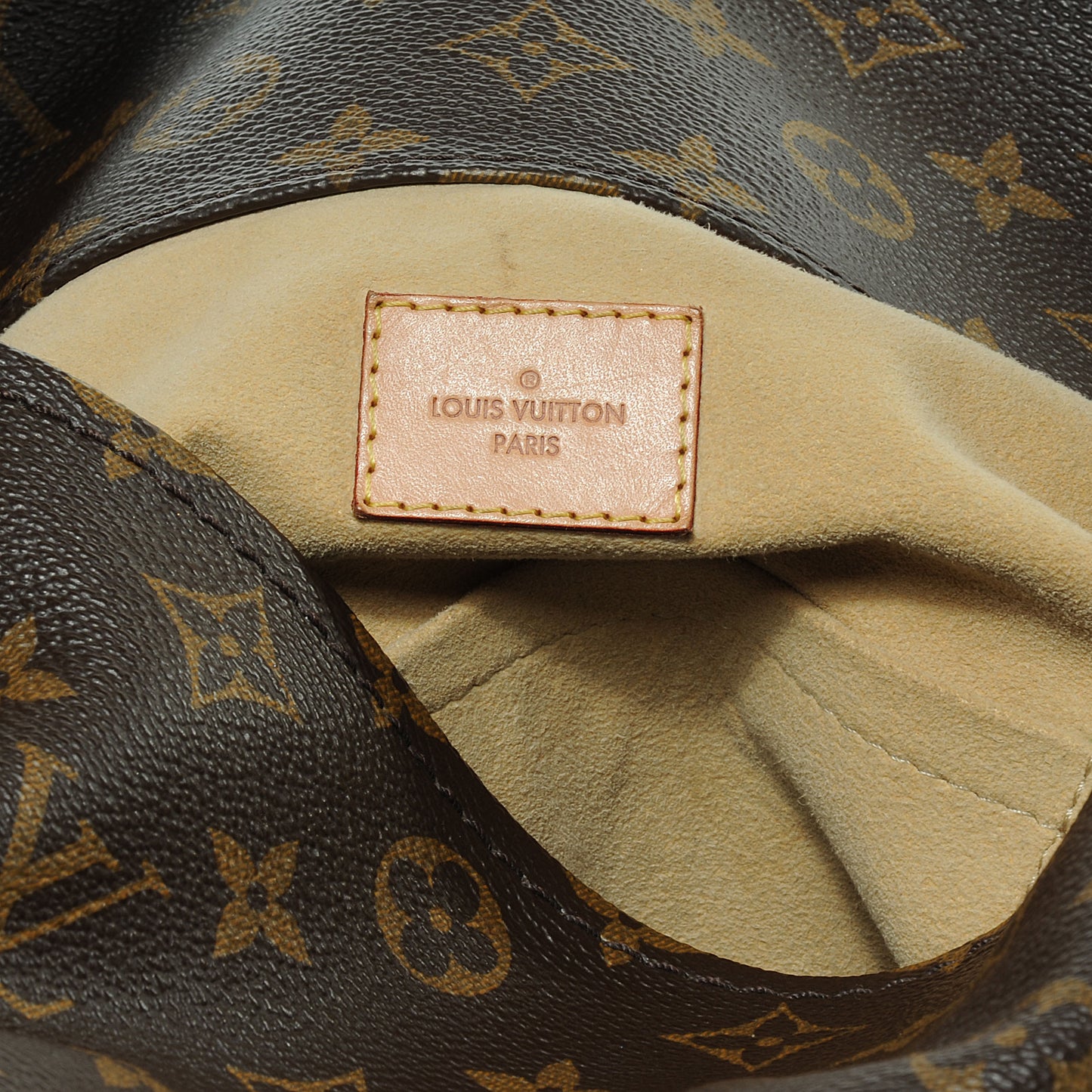 Monogram Artsy MM