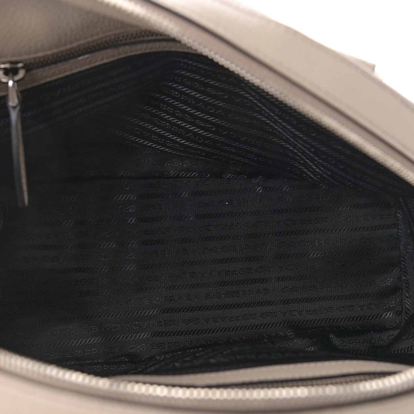 Vitello Daino Shoulder Bag Pomice