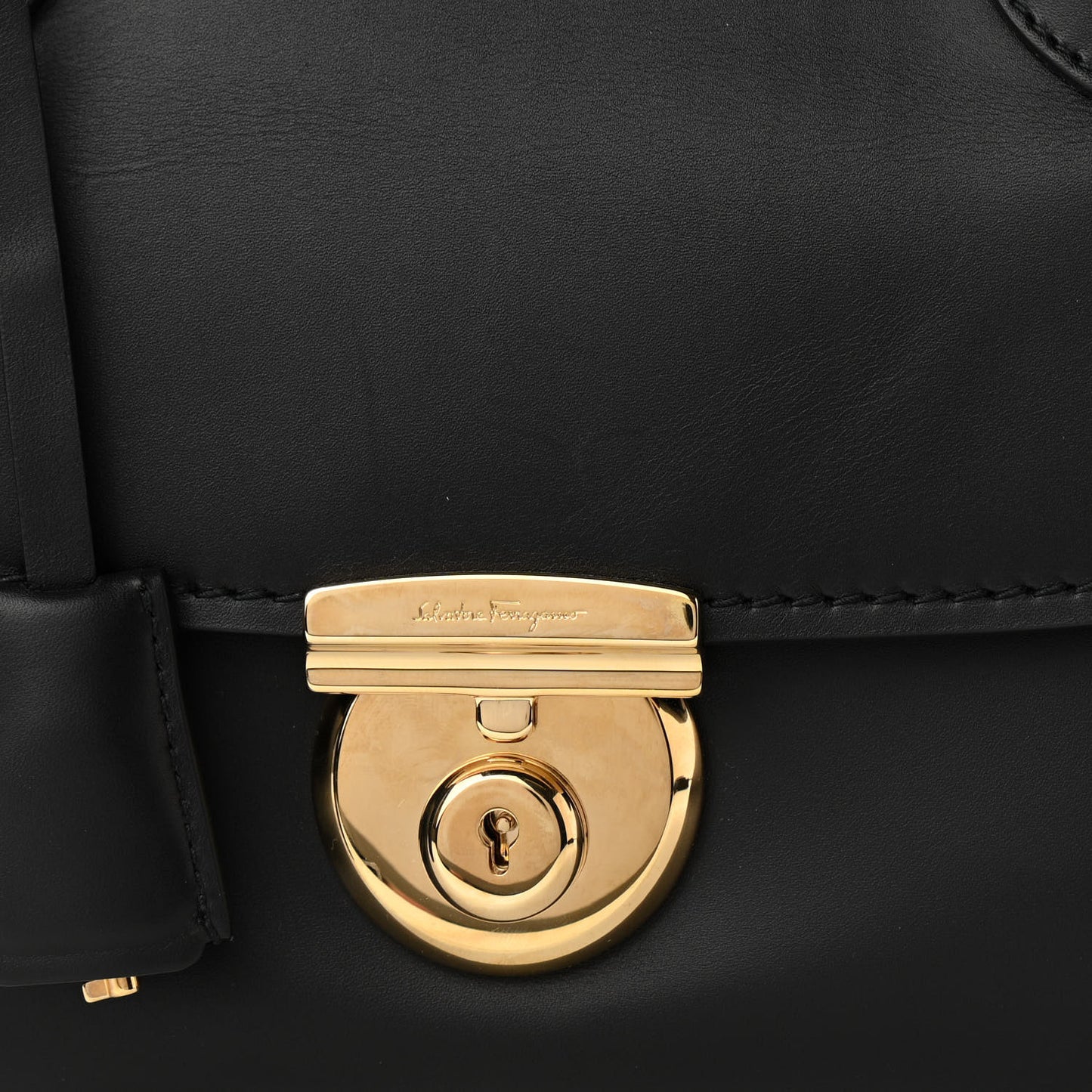 Calfskin Fiamma Bag Black