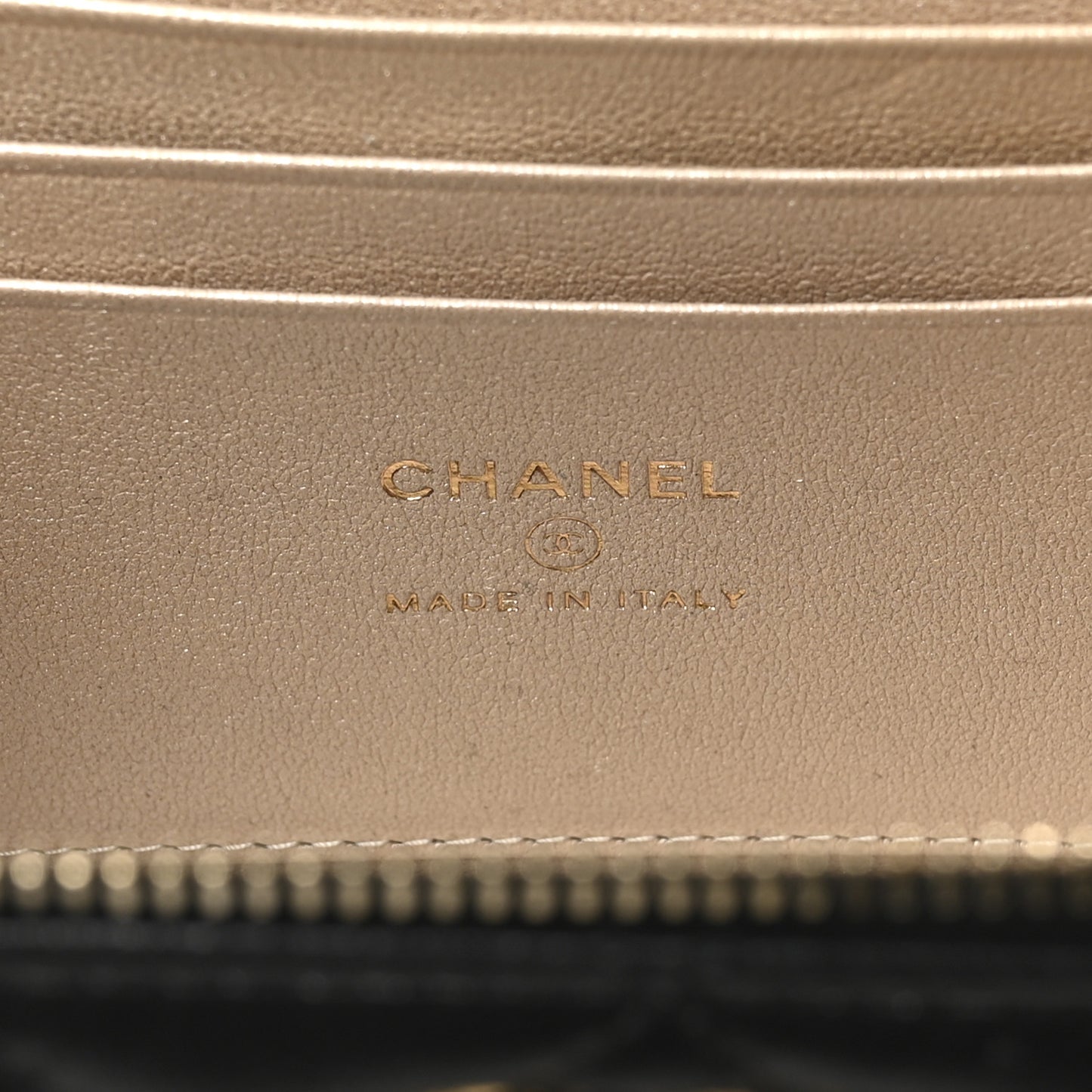 Lambskin Quilted Small CC Dynasty Vanity Case With Chain Black