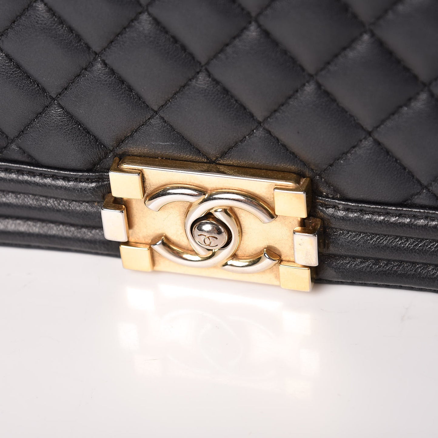 Lambskin Quilted Large Boy Flap Black