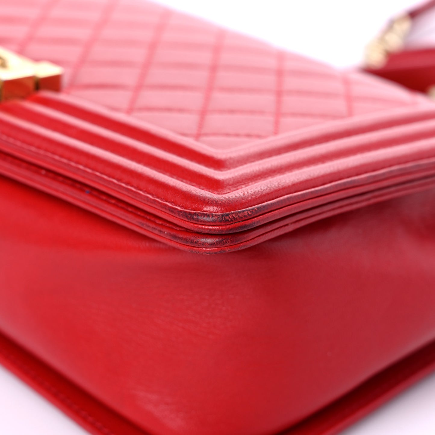 Lambskin Quilted Medium Boy Flap Red