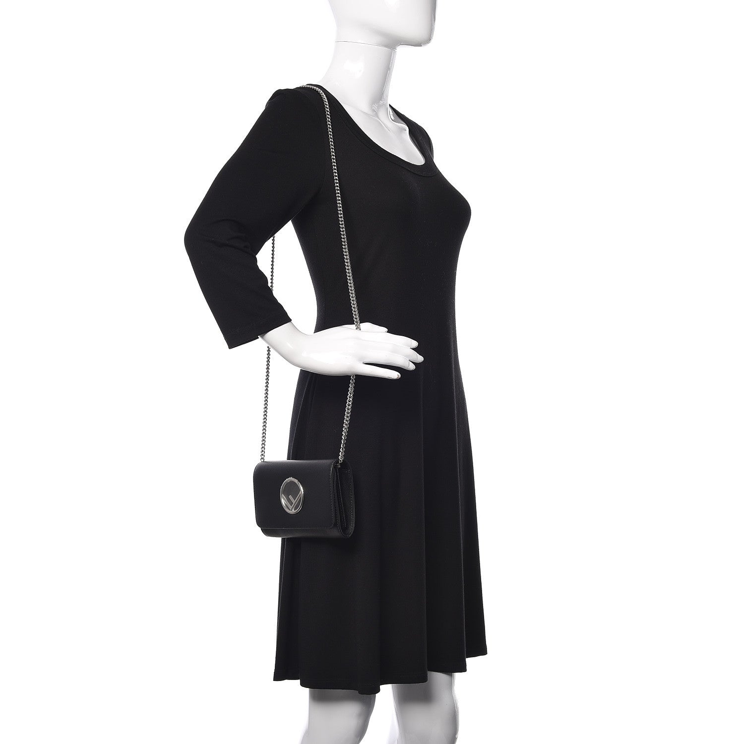 Fendi Vitello Cruise F is Fendi Wallet on Chain Black 2 of 11