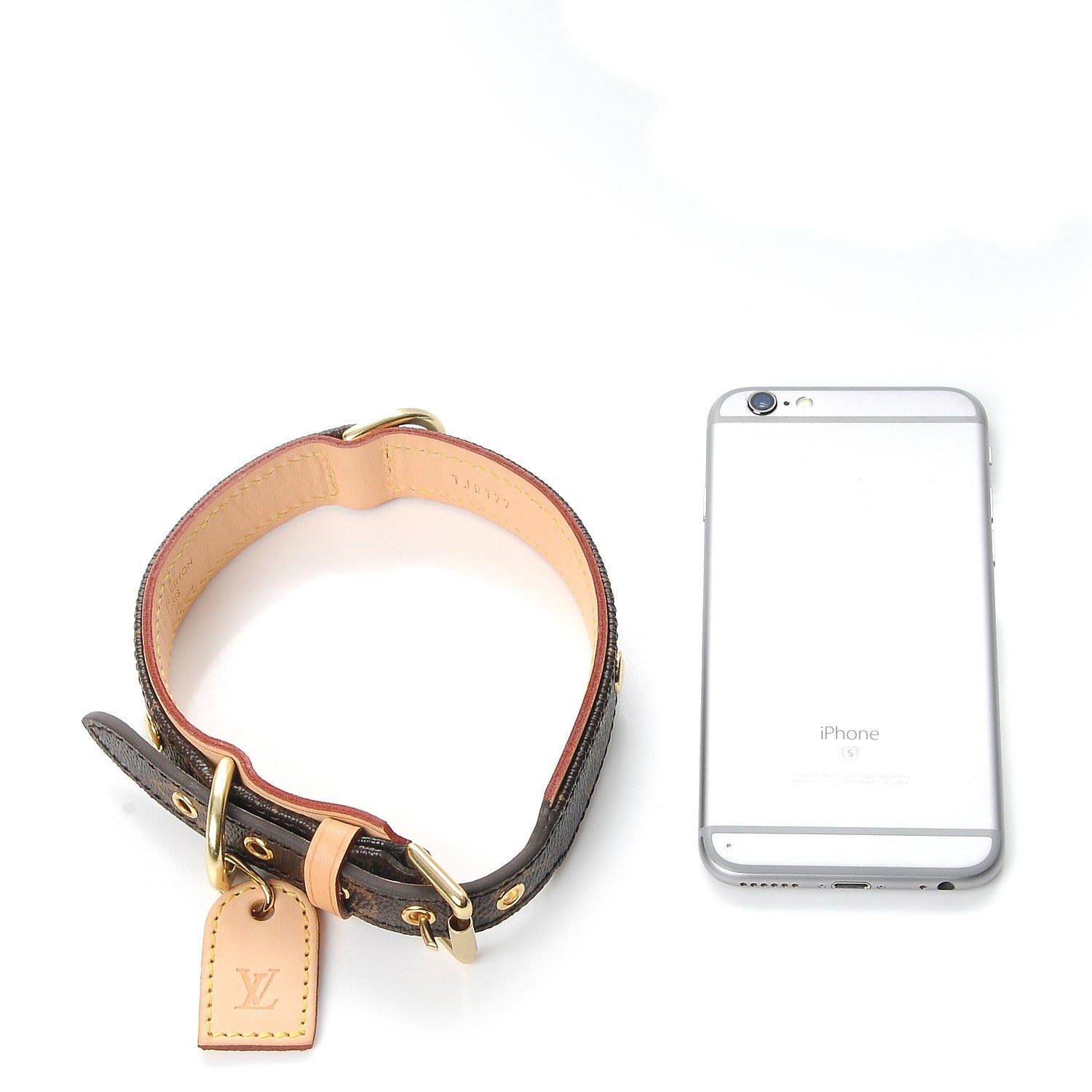 Louis Vuitton Monogram Baxter Dog Collar MM 3 of 8