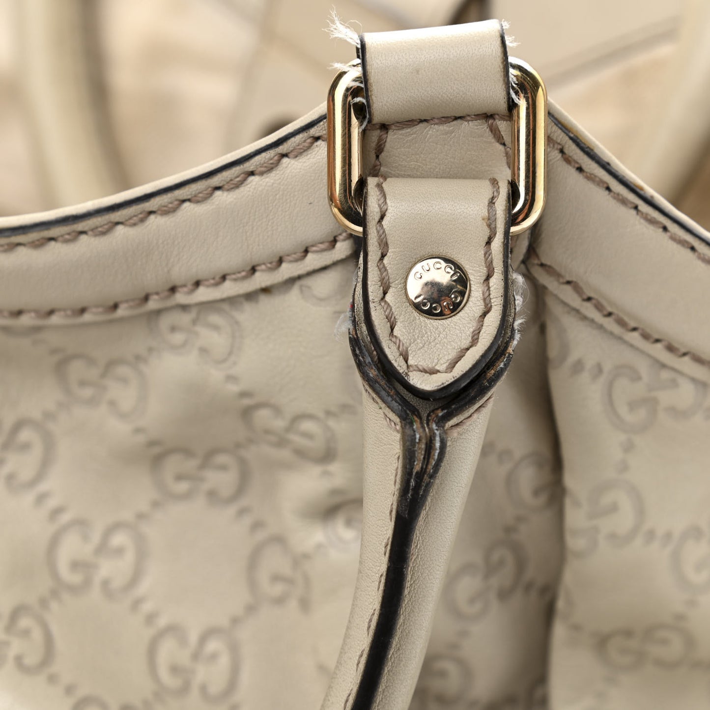 Guccissima Medium Sukey Tote Mystic White