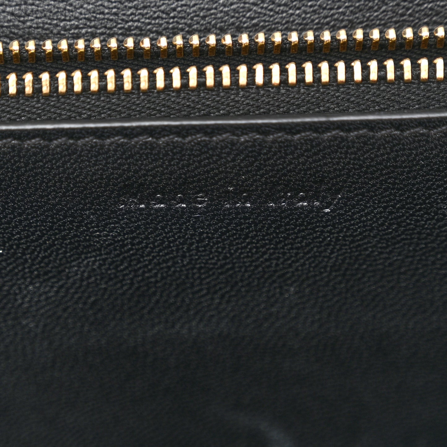 Cobra Calfskin Medium Classic Box Flap Bag Natural Black
