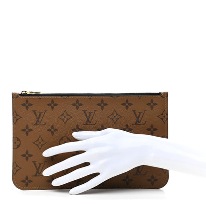 Louis Vuitton Reverse Monogram Carry It Pochette 2 of 7