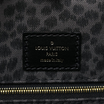 Louis Vuitton Monogram Giant Wild At Heart Onthego GM Black 6 of 9