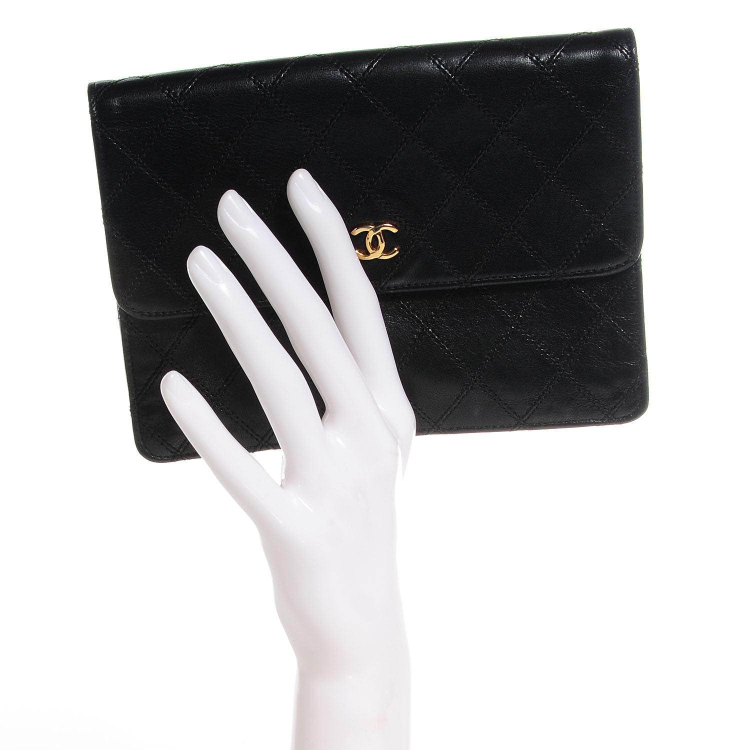 Chanel Lambskin Diamond Stitch Compact Wallet Black 2 of 8