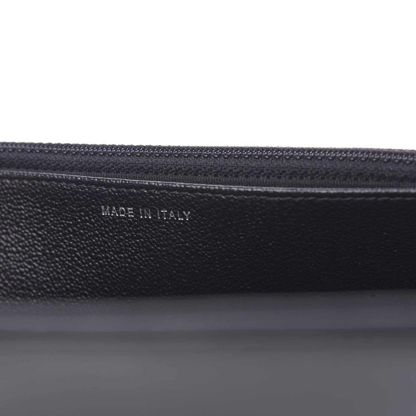 Grained Calfskin Quilted CC Box Wallet On Chain WOC Black