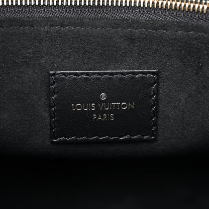 Louis Vuitton Empreinte Monogram Giant Onthego PM Black 6 of 9