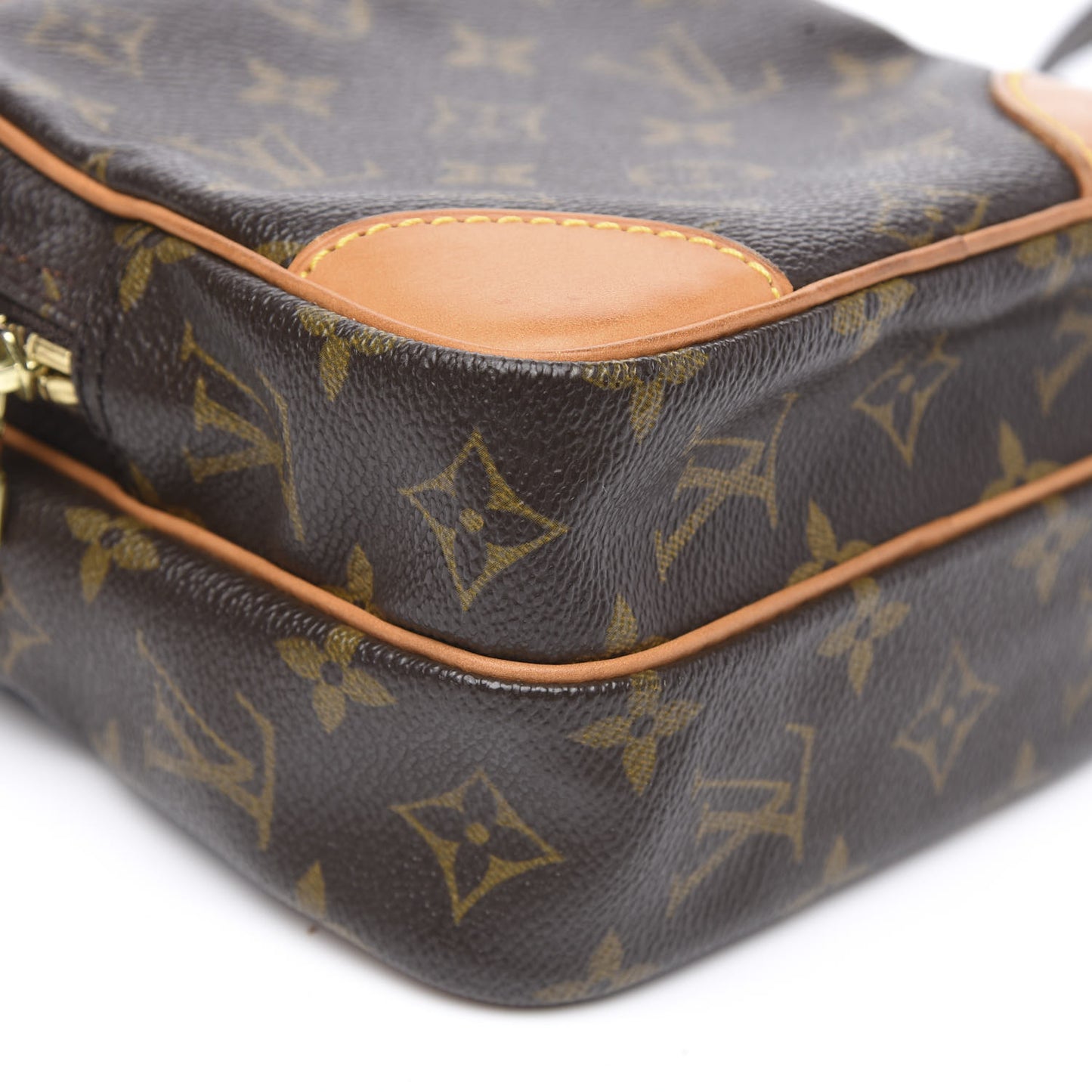 Monogram Amazone