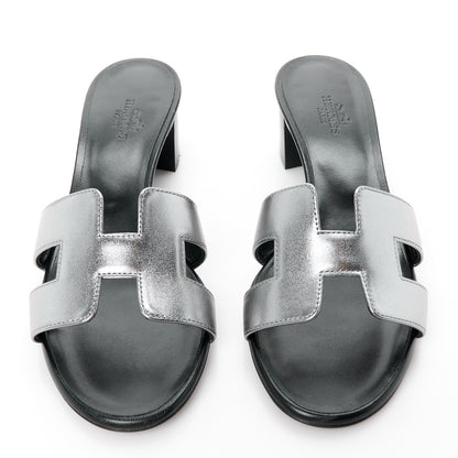 Hermes Metallic Nappa Oasis Sandals 37 Argent 2 of 9