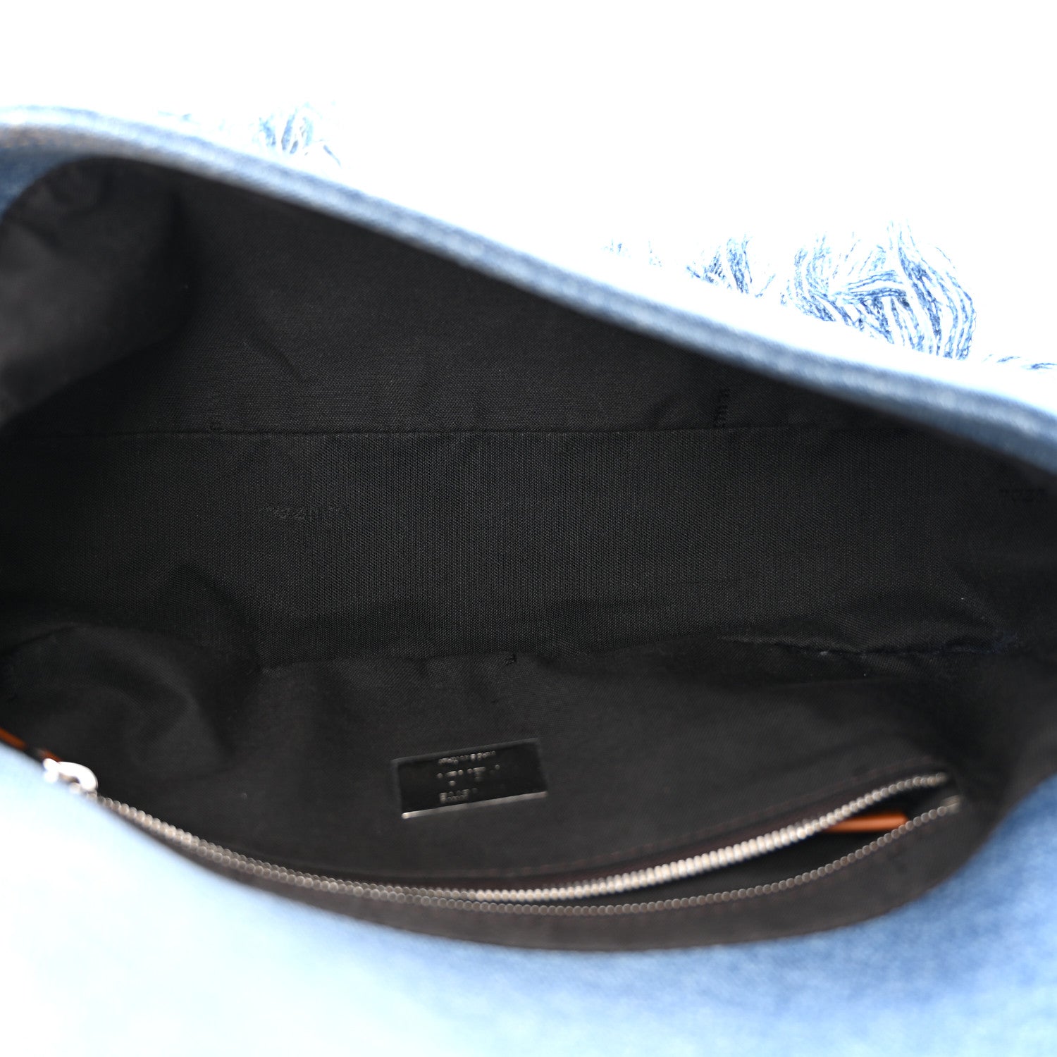 Fendi Denim Lavato Cuoio Frayed Baguette Denim Chiaro Cuoio 5 of 10