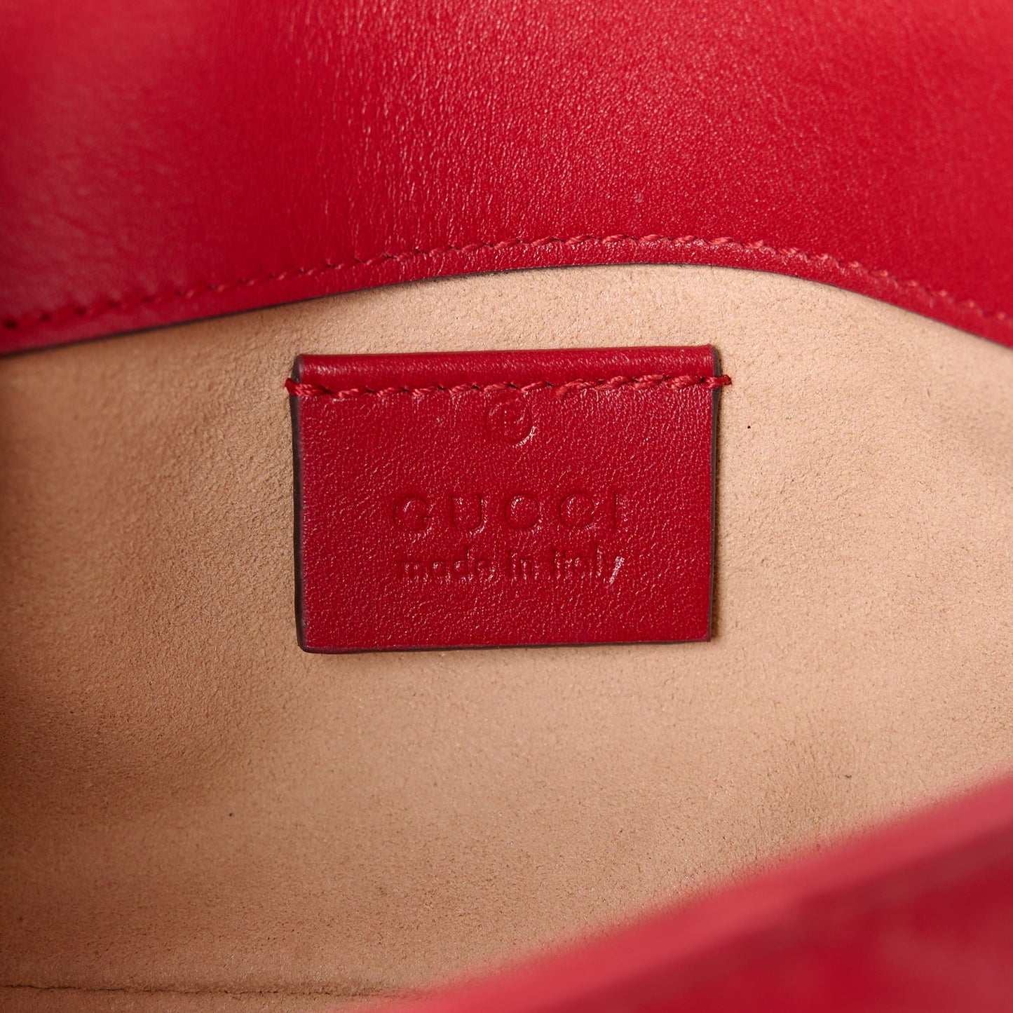 Calfskin Matelasse Super Mini GG Marmont Shoulder Bag Hibiscus Red